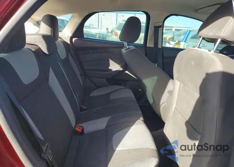 2014 Ford Focus Se z USA, uszkodzony, nr VIN 1FADP3K22EL373727